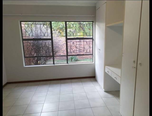 2 BEDROOM TOWNHOUSE FOR SALE IN WOODMEAD